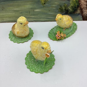 Barnyard Chicks Paper Mache Spring Decoration Easter Decoration Collectible Handmade