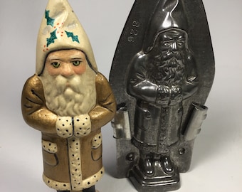 Papai Noel em gesso estilo folk art vintage da Vaillancourt e molde de chocolate original em metal nº 826