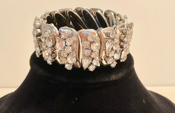 Vintage 40s Bracelet Rhinestone Stretch 6 1/2” to… - image 2