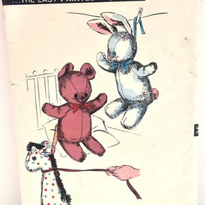 Vintage 50s Advance Pattern 8457 Stuffed Animals Bear Rabbit Giraffe Factory Fold Uncut