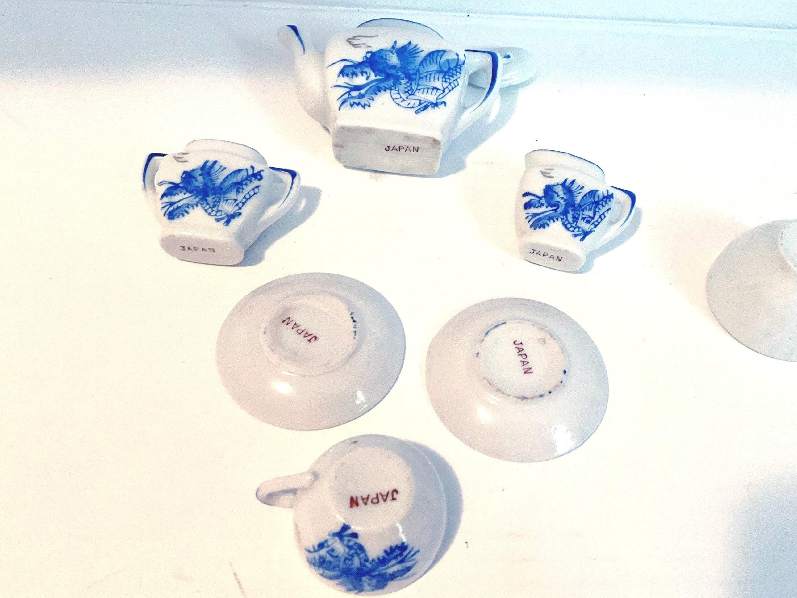 1960年代 limited   <tea time> 8 PC Fine China Porcelain Tea Cup Set Blue & White Flowers