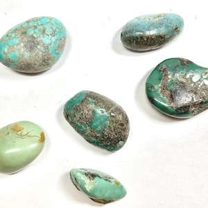 Vintage 60s 70s Turquoise Beads Arizona Green Blue Chunks 15-22mm 6pcs