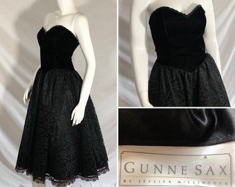 Vintage 80s Gunne Sax Jessica McClintock Velvet Lace Black Bouffant Dress Sweetheart neckline Basque V Waist Prom Pageant Formal Party dress