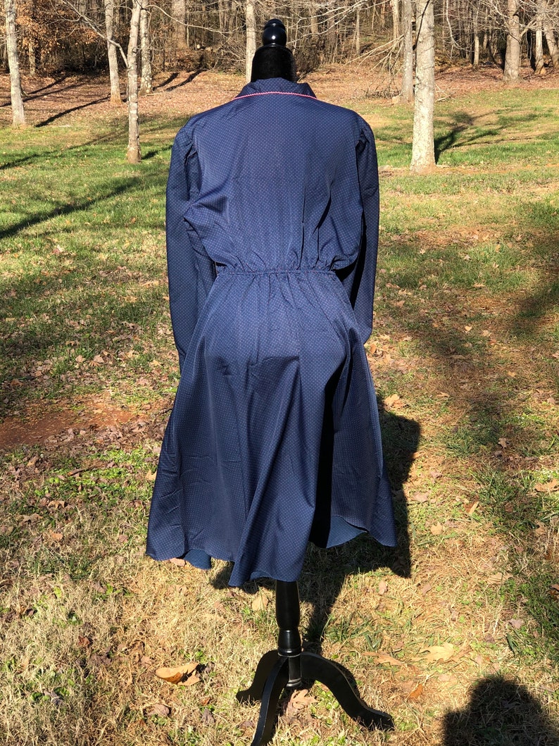 Vintage 60s 70s Neiman Marcus Grace Tone Fashions Ruffle Collar Navy Blue with Pink Polka dots Womens Long sleeve Dress Polyester MOD