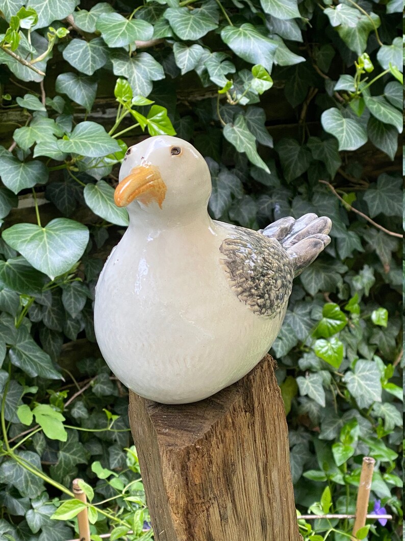 Möwe für den Garten aus Keramik handgetöpfert und frostfest Etsy