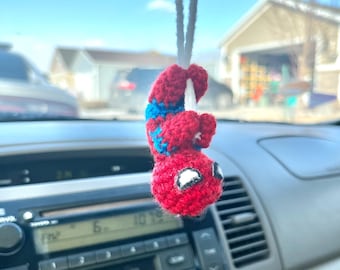 Appendere l'auto di Spider-Man all'uncinetto