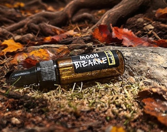 Moon Bizarre Sample Beard Oil: Spiced Butterscotch | Creamy Cardamom + Dark Opoponax