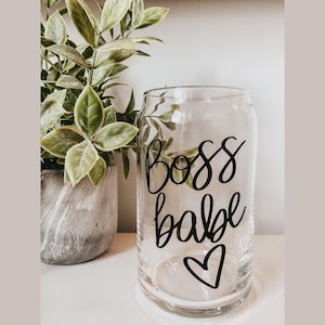 Boss Babe 16 oz & 20 oz Beer Can Glass | With Bamboo Lid | Girl Boss | Small Business Owner | Feminist | Strong Women | Iced Coffee Cup