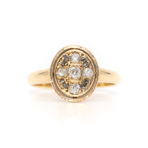 Antique 18K Yellow Gold 0.38ctw Old Mine Cut Diamond Oval Cluster Ring