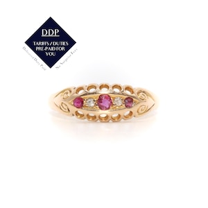 Antique Edwardian 18K Yellow Gold Ruby and Diamond 5 Stone Ring
