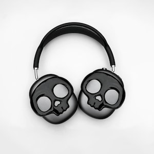 SKULL Airpods Max Headphone case Attachment - Headset Gaming and Streaming Accessories, Gamer Gift | Streaming skeleton goth Accessory