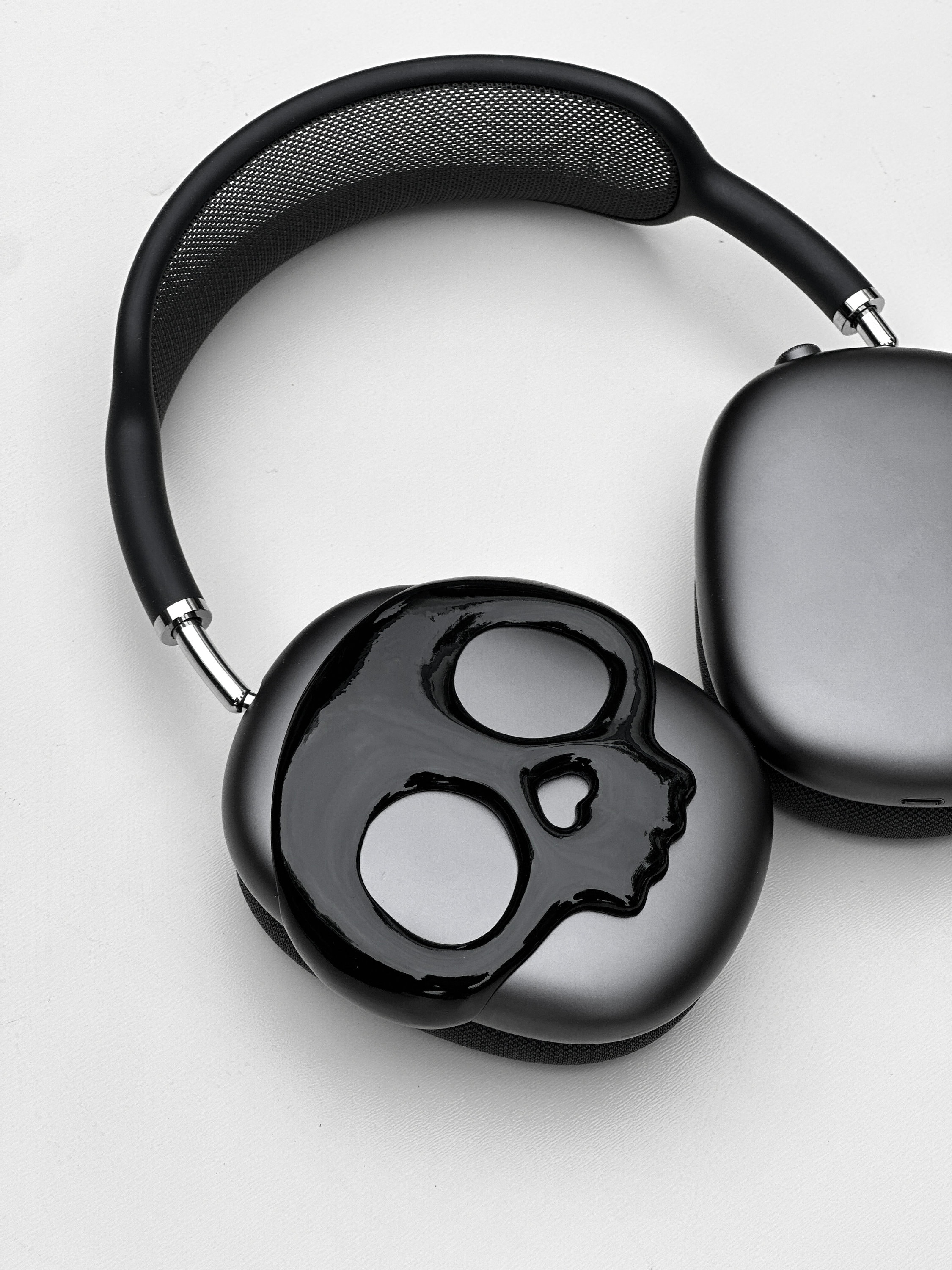 SKULL Airpods Max Headphone Case Attachment - Headset Gaming and