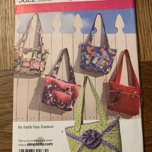 Simplicity 3822 Crafty Bags pattern by Faith Van Zanten