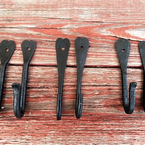 Set of two Forged Metal Coat hooks | Towel holder | Key hanger | Bag holder | Blacksmith made | 100% handmade | Black Wrought iron |