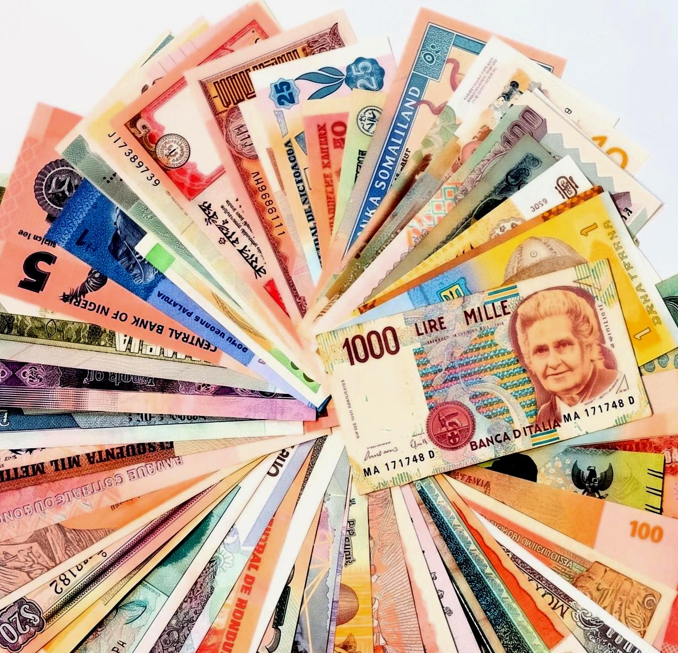 50 PCS Different World Banknotes Bundle from 50 Countries UNC