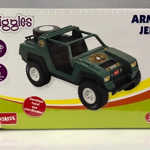 Funskool Hasbro India G I Joe Military Vamp Variants MRF Racing Jeep / Blue Police Jeep / Green Army Jeep Retro Vintage Mint MISB set