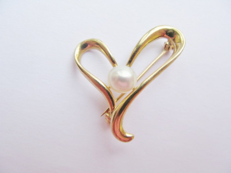 10k Solid Gold Open Heart Pearl Brooch Modernist Pin