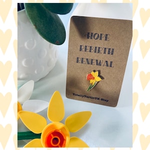 Daffodil enamel pin floral pin gift