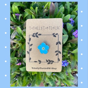 Forget me not enamel pin badge in memory remembrance bereavement pin