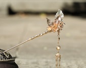 Handmade Copper Hair Stick: Goldcolor Butterfly Dangle  display picture 2