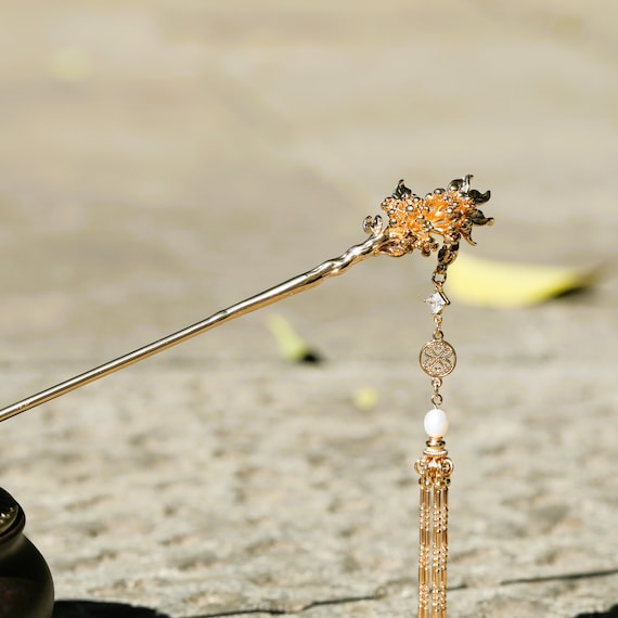 Handmade Flower Hair Stick: Copper Dangle Hair Pin Goldcolor