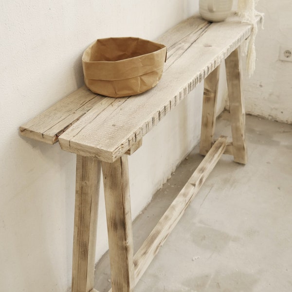 Ancienne console en bois