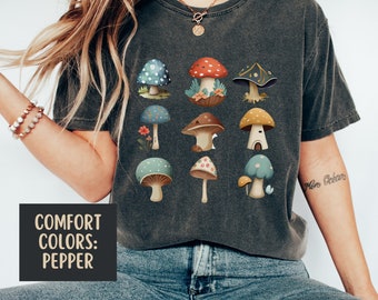 MUSHROOM RETRO T-SHIRT, Cottagecore Shirt, Goblincore Shirt, Botanical Hippie Shirt, Nature Lover, Vintage Mushroom, Vintage Mushroom Shirt