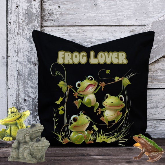 FROG LOVER Black Square Pillow, Frog Lover Gift, Cute Frog Pillow, Frogs  Mom, Frog and Toad Pillow, Cute Frog Gift, Cottagecore Gift 
