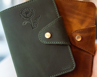 Funda para pasaporte, Funda de cuero personalizada para pasaporte, Billetera personalizada para pasaporte con flores del mes de nacimiento para mujer, Pasaporte con monograma