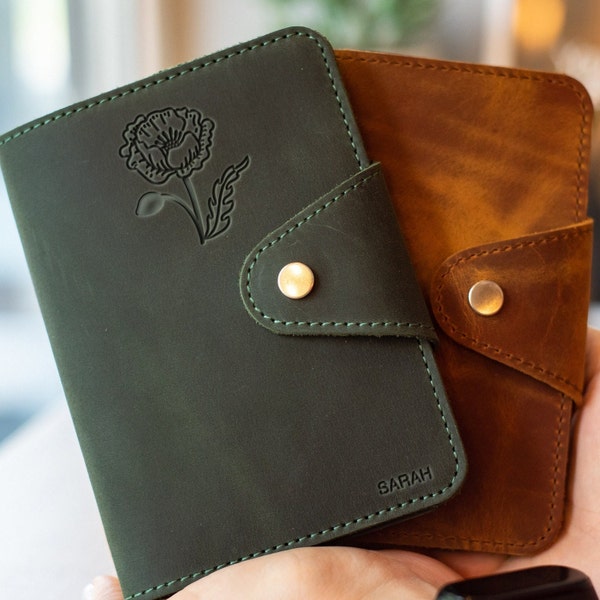 Funda para pasaporte, Tarjetero de cuero personalizado, Cartera personalizada con flor del mes de nacimiento para mujer, Pasaporte con monograma