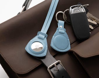 AirTag Holder with name, Leather AirTag Keychain, Leather Airtag case Bag Charm, Key Fob, Backpack AirTag, Bag Charm, Christmas Gift