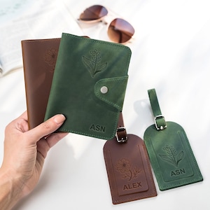 Passport Cover and Luggage Tag Personalized with Birth Month Flower | Couples Gifts, Bridesmaid Gift, Mothers Day Gift, Travel Gift for her