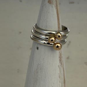 9ct Gold & Sterling Silver Pebble Ring |