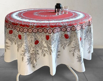 A Provence tablecloth with a romantic touch and perfect quality fabric