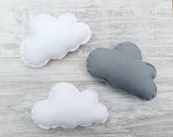 Tenture murale de nuage, ensemble de 3 nuages, décor de pépinière, guirlande de nuage, tenture de mur de pépinière, décor de nuage, décor neutre de pépinière, nuages de pépinière