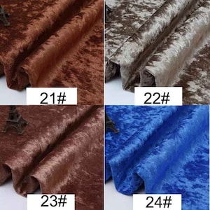 Puede incluir: Cuatro muestras de tela en diferentes colores y texturas. Las muestras est&aacute;n etiquetadas con 21#, 22#, 23# y 24#.