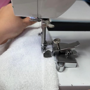Magnetic Sewing Seam Guide for Domestic and Industrial Machines