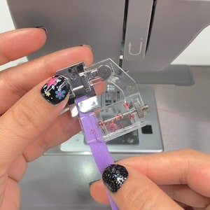 Prensatelas para cinta al bies: accesorio de encaje a presión para máquina de coser