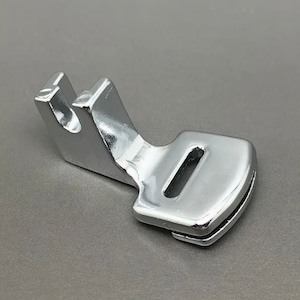 Shirring Gathering Presser Foot: Low Shank Sewing Machine Attachment