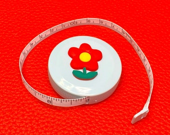 Cartoon Flower Retractable Measuring Tape - 60 inch Sewing Ruler