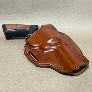 Ruger GP100, Colt Python Leather Holster Thumb Break