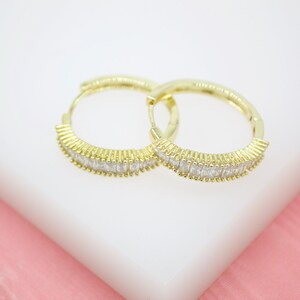 huggies 18k zirconia