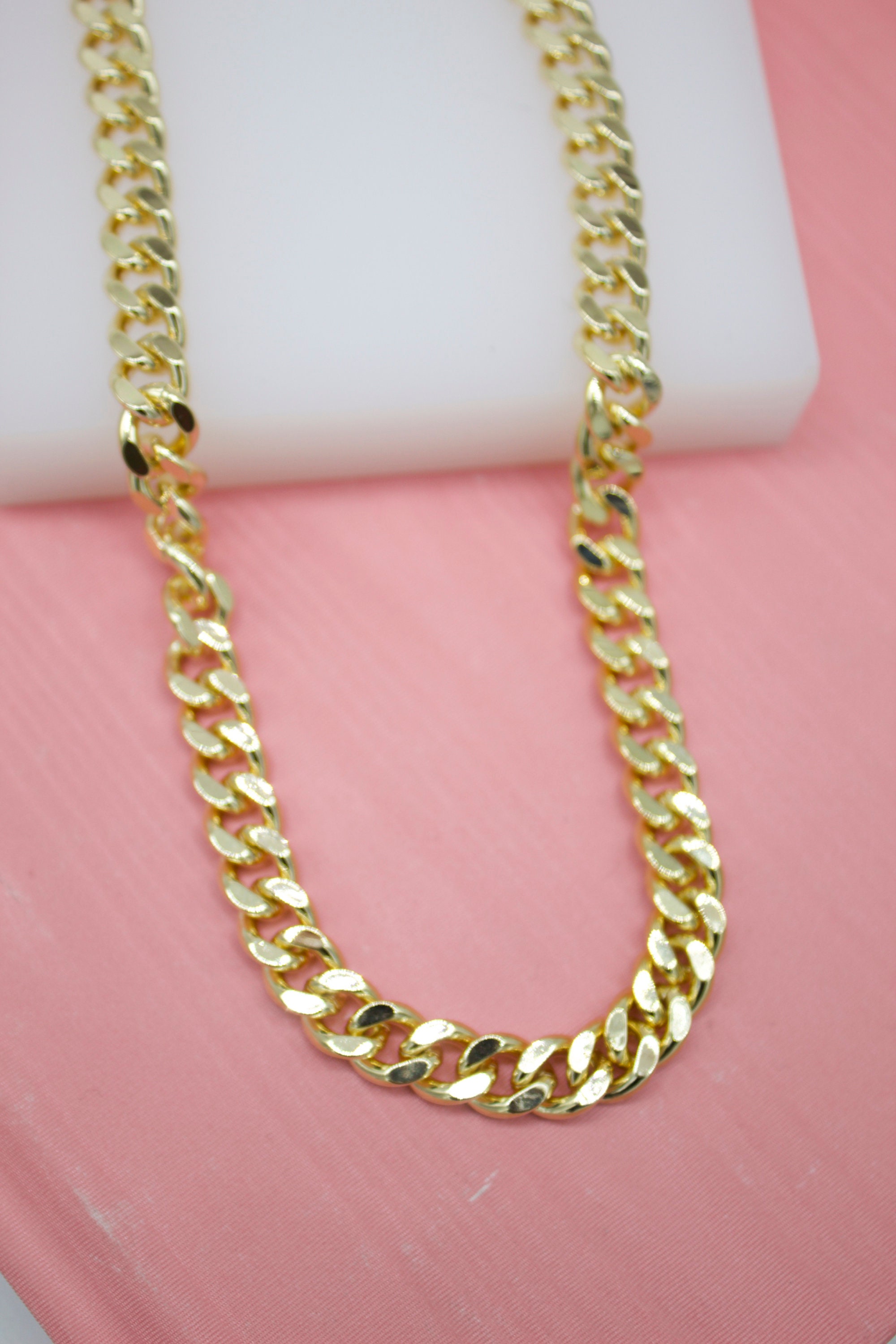18K Gold Filled 9mm Curb Cuban Link 