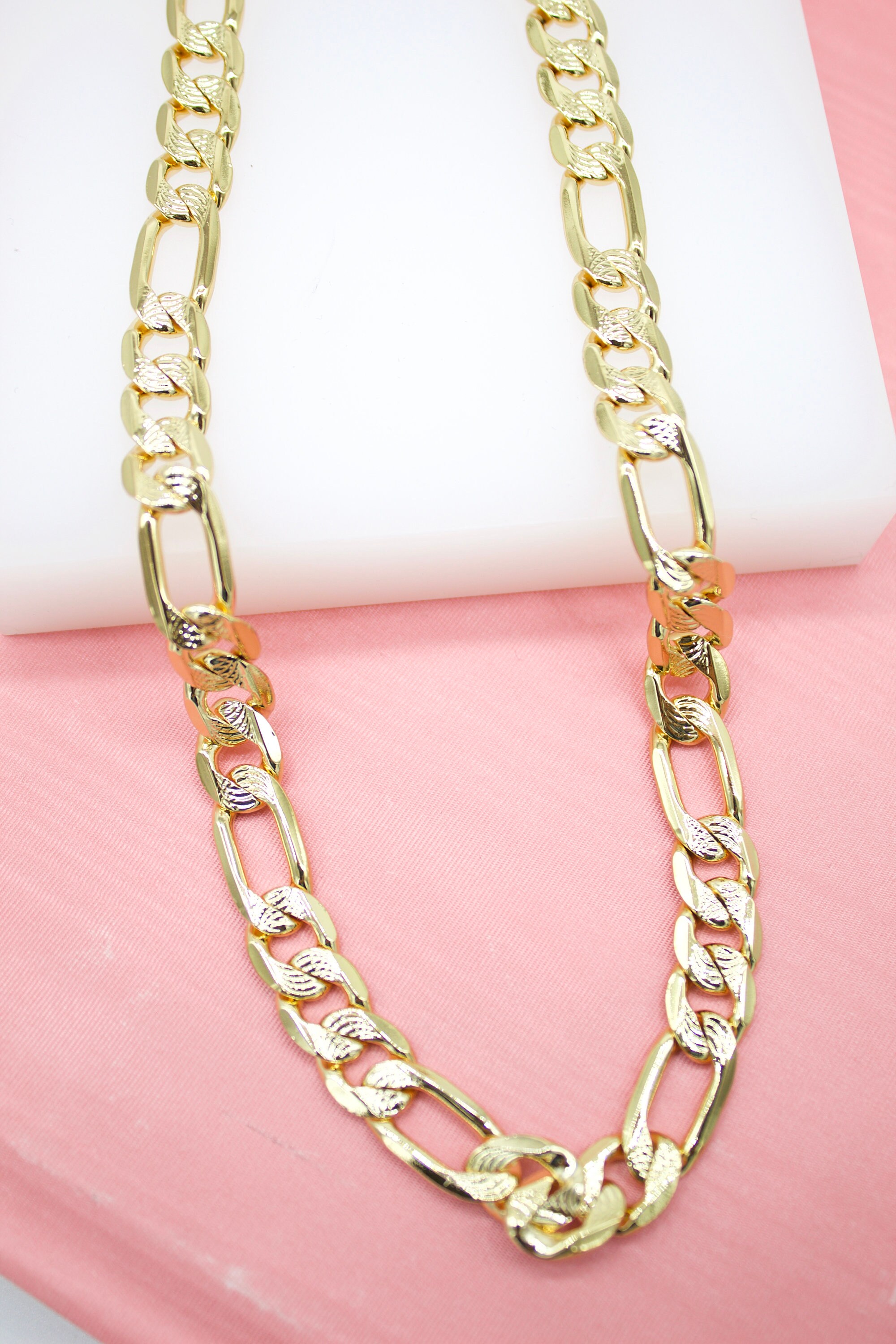18K Gold Filled 9mm Diamond Cut Figaro Chain for Wholesale Chains