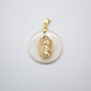 18K Gold Filled Saint Mary Madre Pearl For Wholesale Diy Jewelry Pendant Craft Supplies, Jewelry Making (A100)