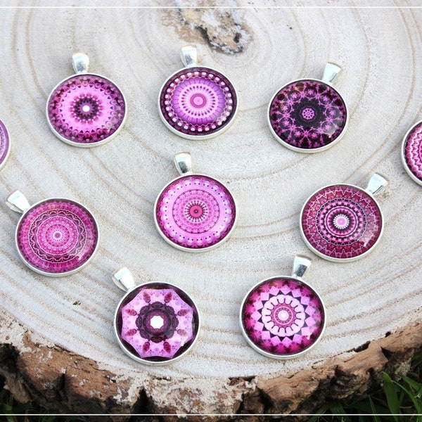 Pendentifs argentés cabochons "Mandalas - Roses" - Cordon offert