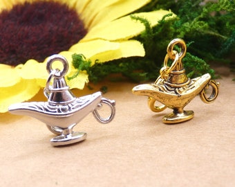 Aladin Lampe, silbern oder golden, Wunderlampe, Petroleumlampe, Anhänger mit Karabiner, Licht, Beleuchtung, Symbol Erhabenheit des Glaubens