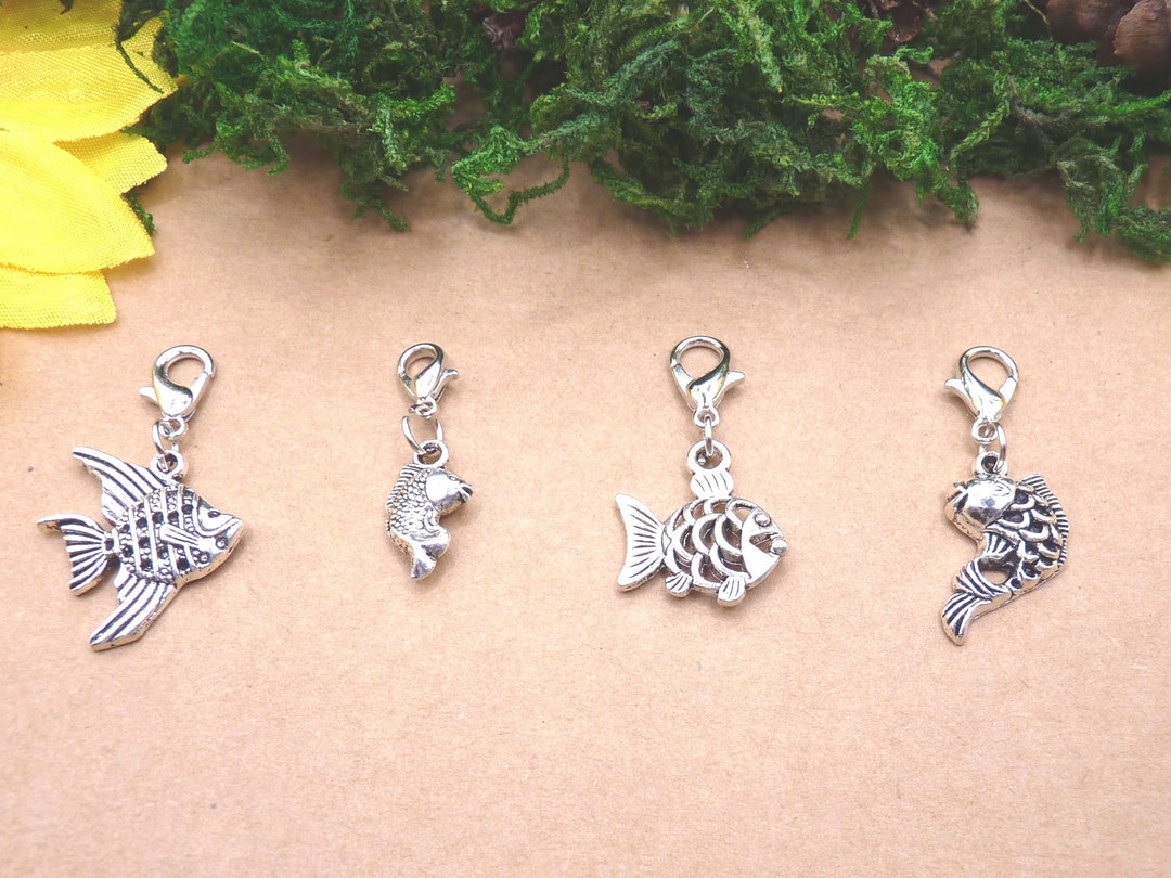 Onwomania Schlüsselanhänger 'Zierfisch Aquarium' - Metall, Niedlicher Glücksbringer Als Geschenk