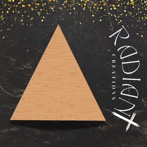 Wooden Triangle Cutout for DIY Door Hanger - Paintable Craft Shape, Blank Geometric Decor, Triangle Wall Art, DIY Home Decor, Wood Blanks