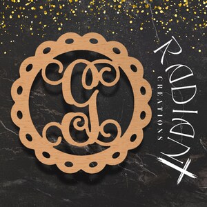 Recortes de letras "G" personalizados en CNC para colgadores de puertas hechos a mano / Diseño circular con orificios para cintas / 15, 18 y 24 pulgadas / Madera contrachapada MDF / Oferta especial